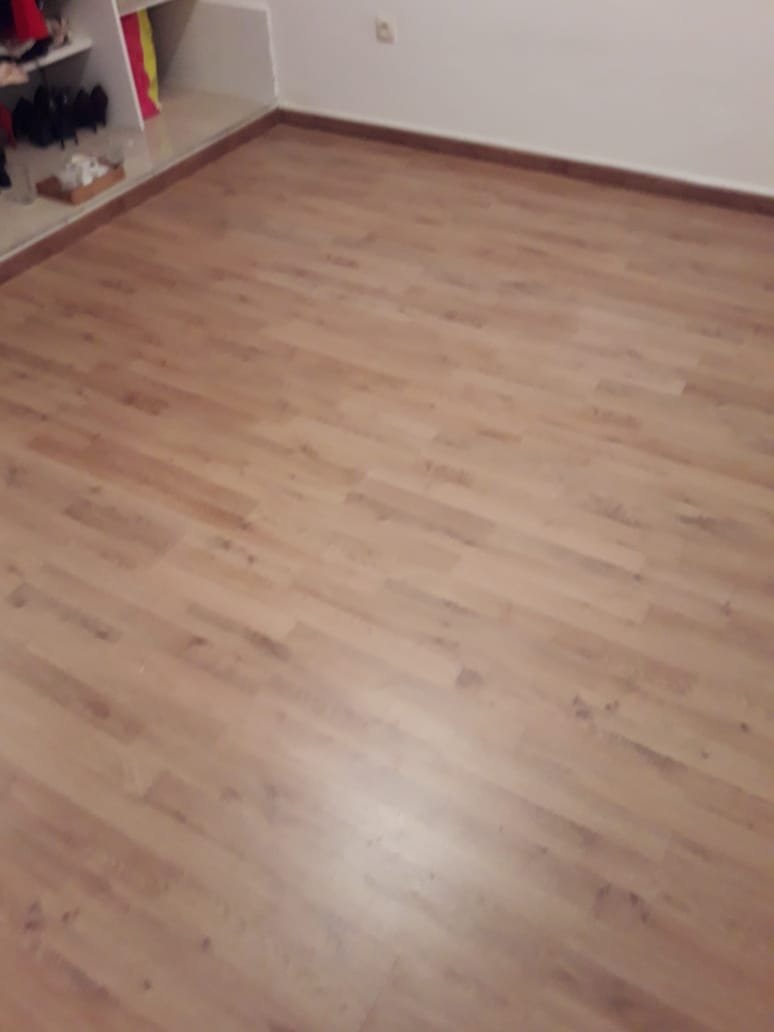 Parquet clair, pose droite